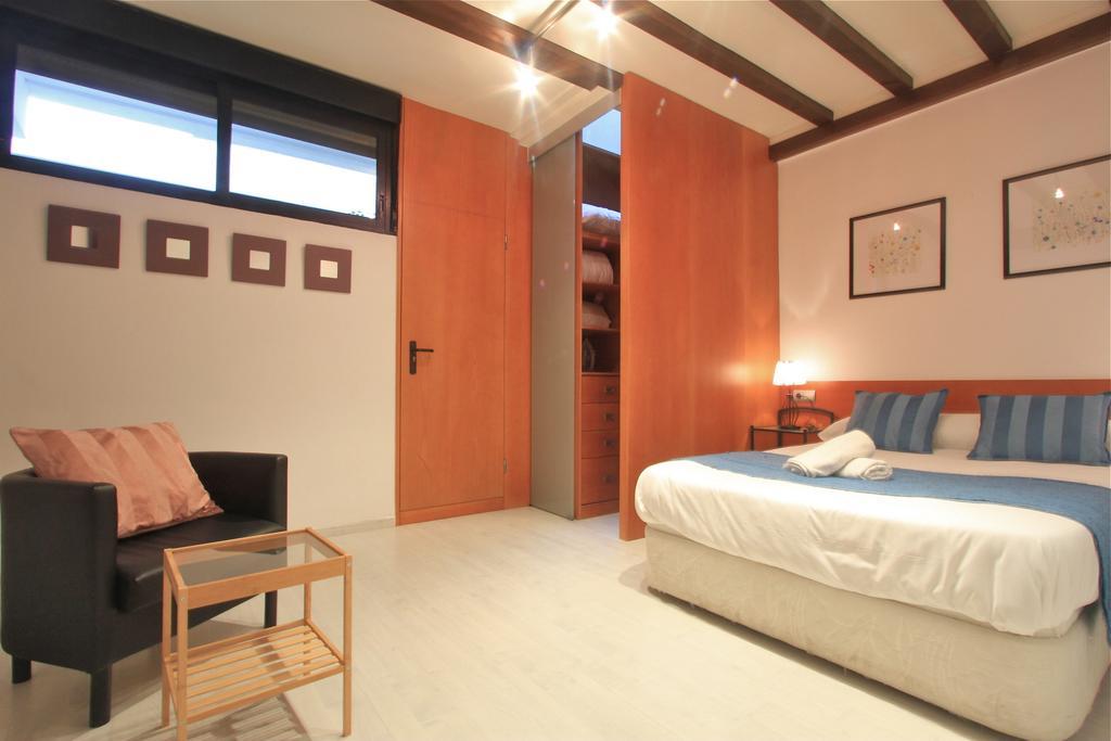 Apartamentos Inside Alhacaba Granada Phòng bức ảnh