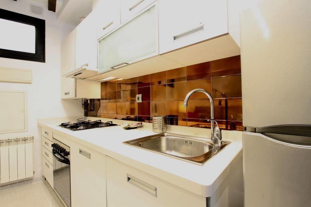 Apartamentos Inside Alhacaba Granada Ngoại thất bức ảnh